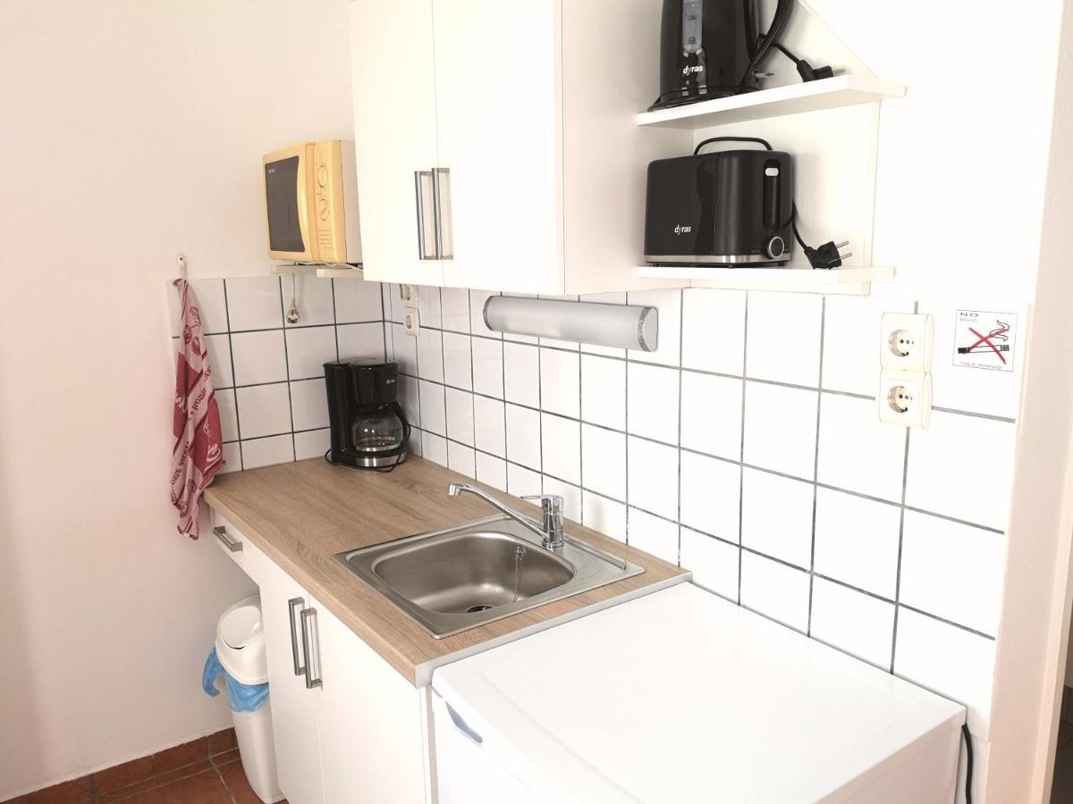 Apartman Kaszas Garden Mosonmagyarovar Ngoại thất bức ảnh