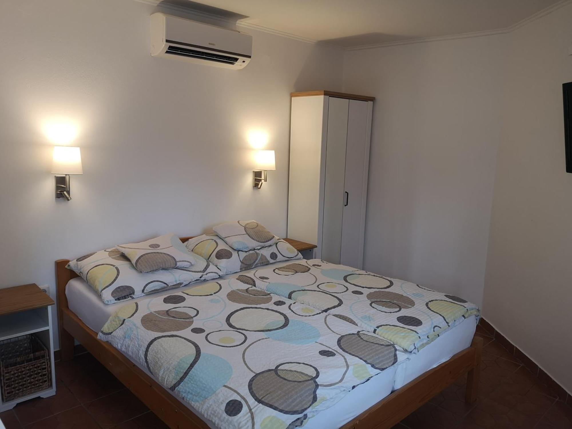 Apartman Kaszas Garden Mosonmagyarovar Ngoại thất bức ảnh