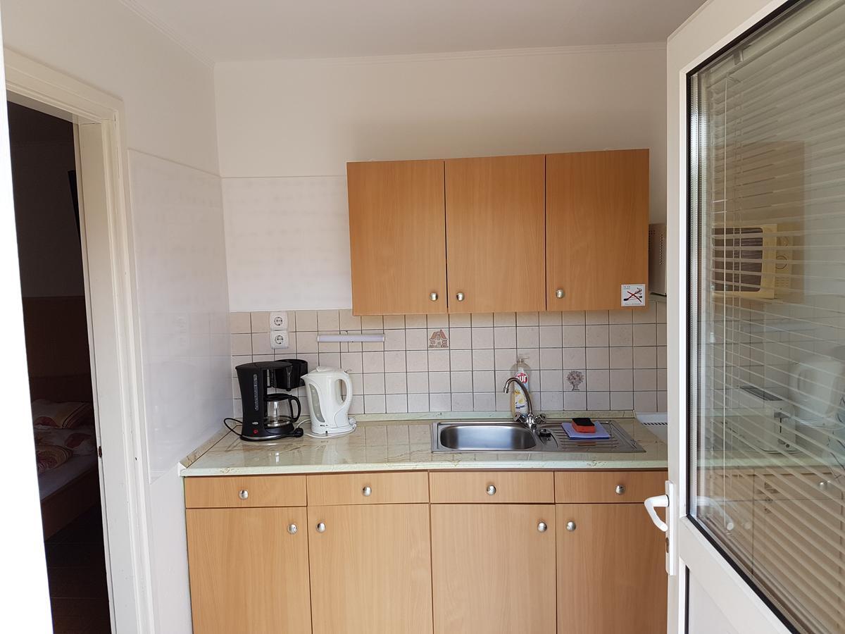 Apartman Kaszas Garden Mosonmagyarovar Ngoại thất bức ảnh